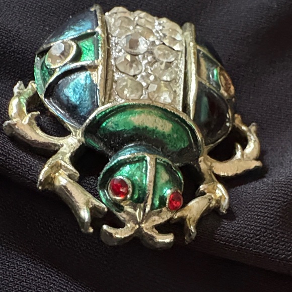 Fabulous Vintage Pins - Picture 8 of 10